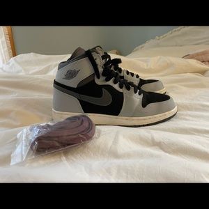 JORDAN 1’s Women’s